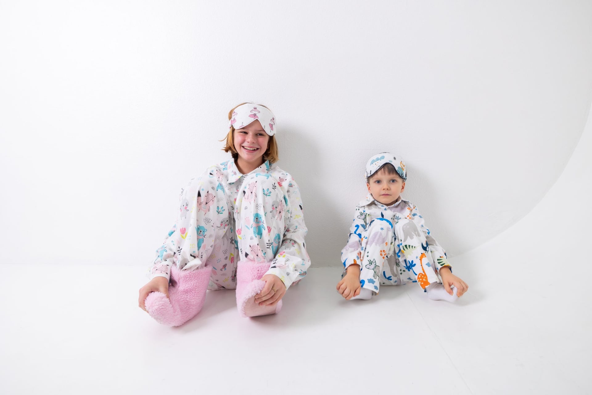 Warm kids pajama — 1