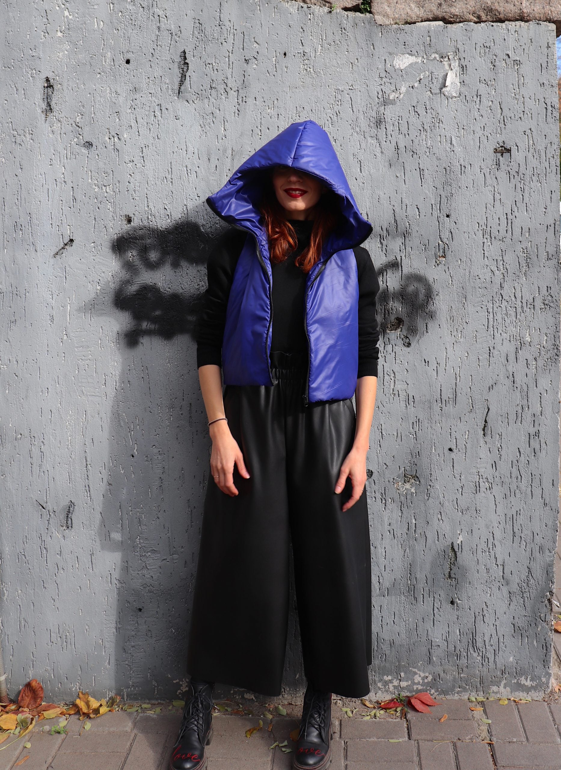 Warm hooded short vest — 1